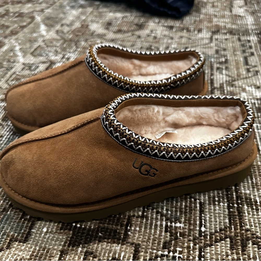 Brand New UGG Tasman Brown Suede Slippers with Box